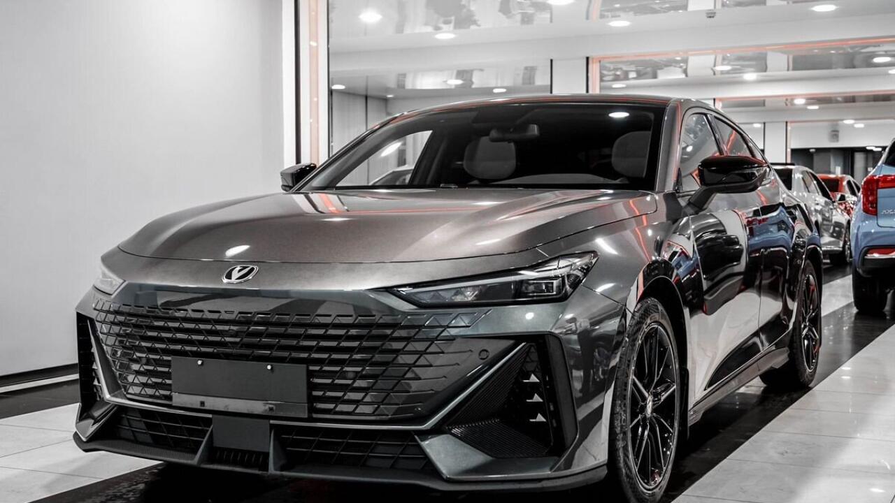 Changan UNI-V 