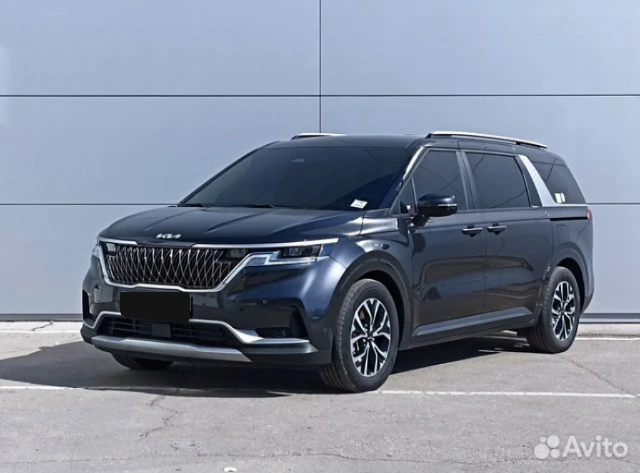 Kia Carnival, 2022